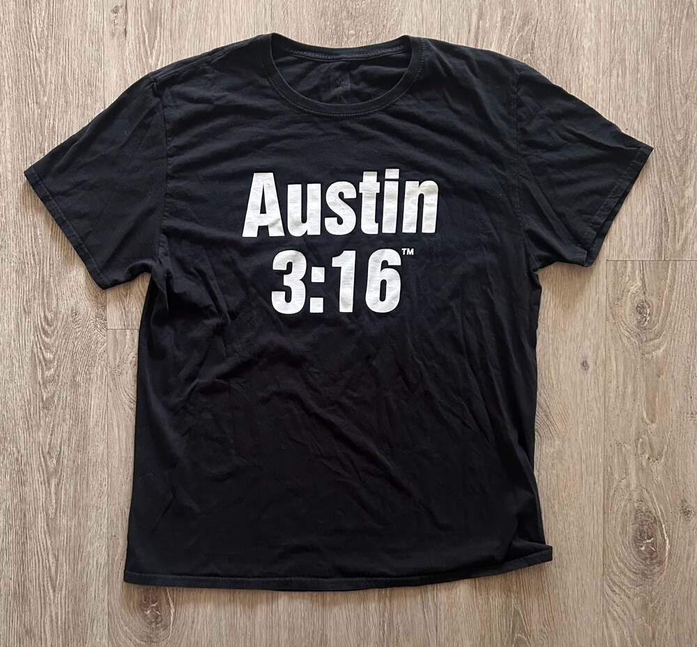 WWE Authentic Stone Cold Steve Austin 3:16 Skull T-Shirt - Picture 2 of 3